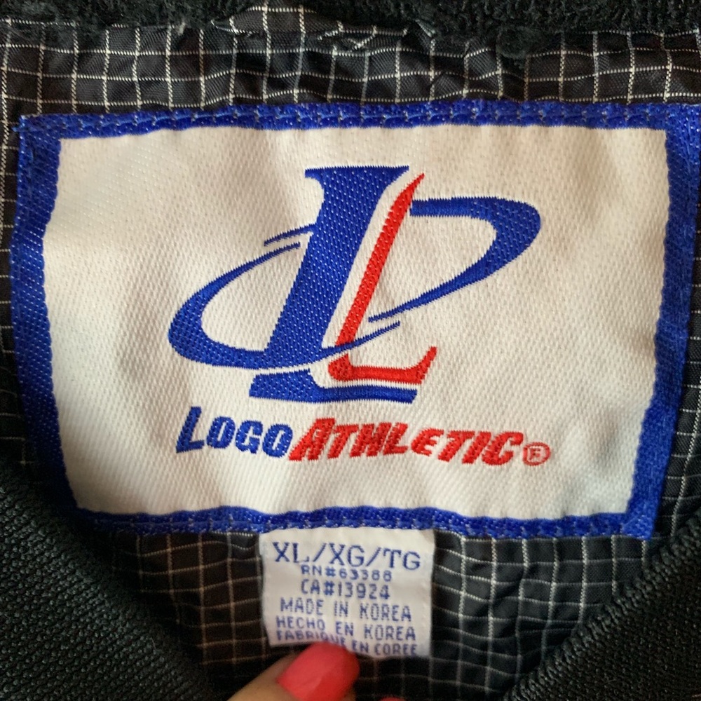 cincinnati bengals vintage windbreaker Size XL - Picture 3 of 4